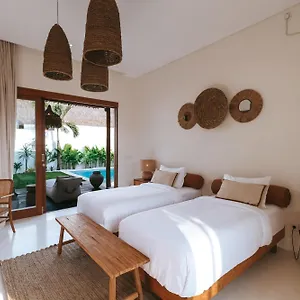Amaka , Uluwatu Indonésie